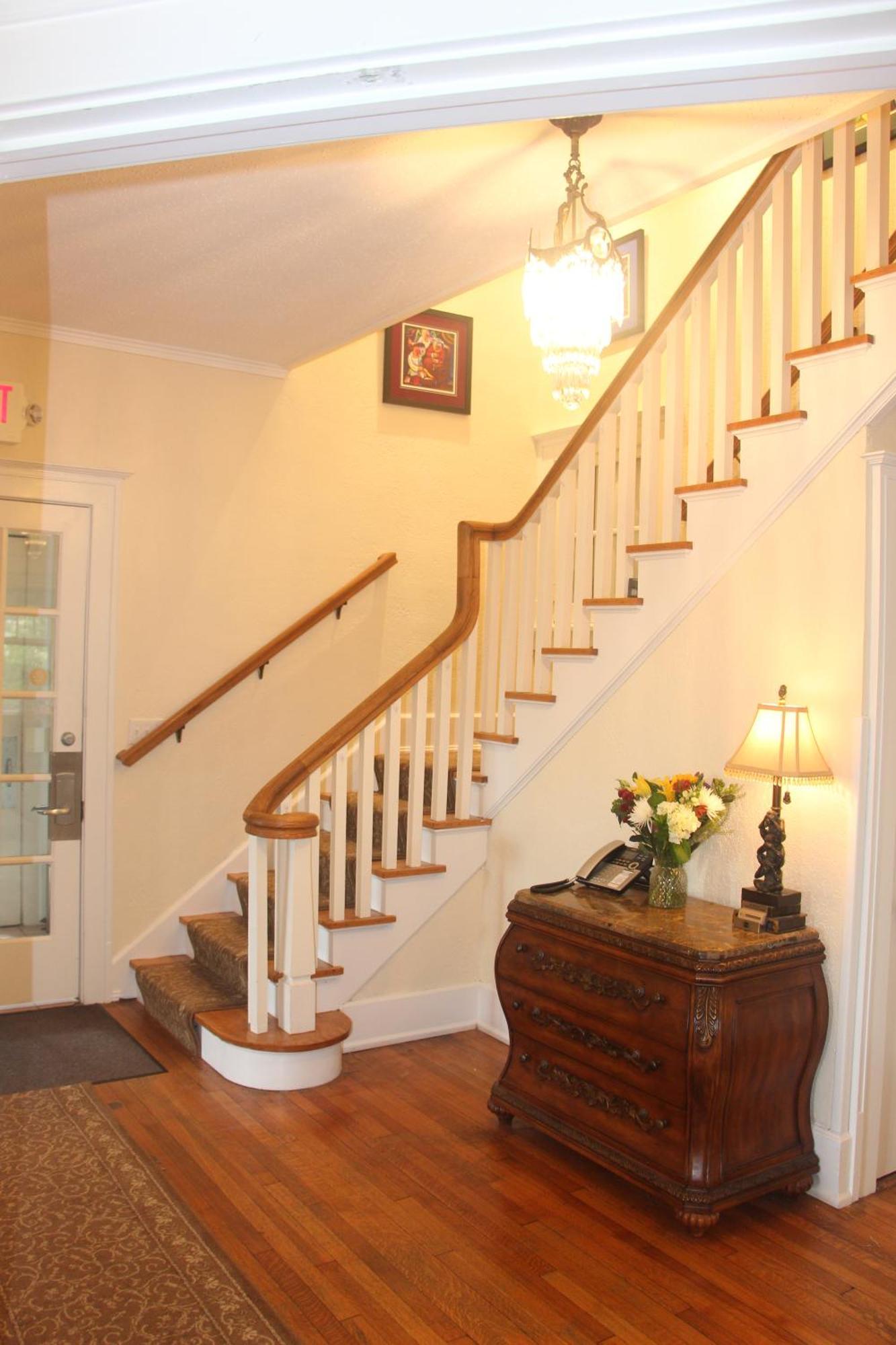 Brown Street Inn Bed And Breakfast Айова-Сити Экстерьер фото