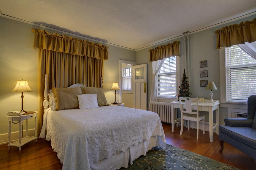 Brown Street Inn Bed And Breakfast Айова-Сити Экстерьер фото
